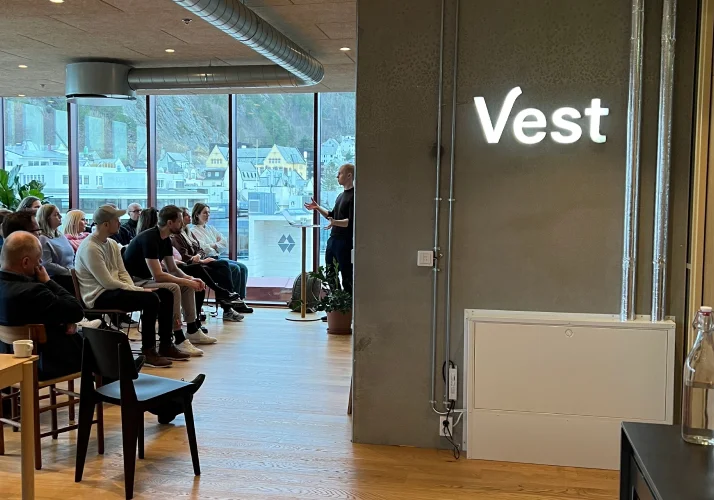 Presentation at Vest